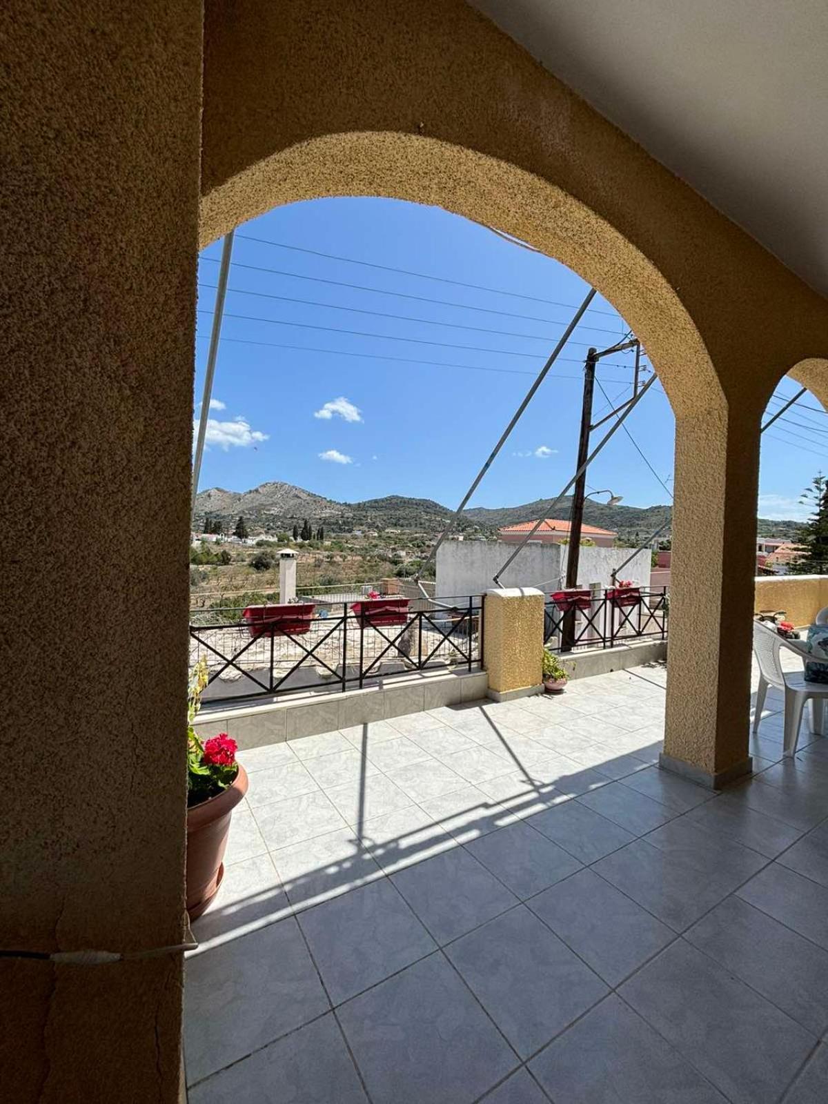 Christina'S House Apartment Kipséli Екстериор снимка
